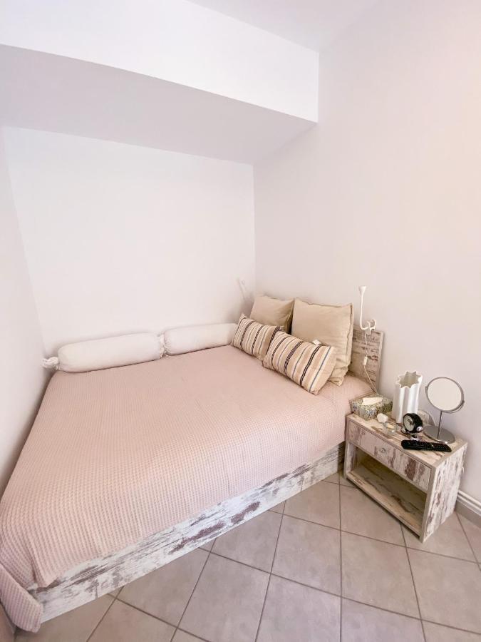 A Wonderful Apartment In Front Of The Sea! Peraía Extérieur photo